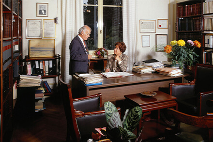 HP&P Dr. Helen G. Papaconstantinou & Partners Law Firm-hplawfirm-history-05